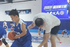 篮球夏令营对青少年身心发展的帮助:全方位解析与最佳策略
